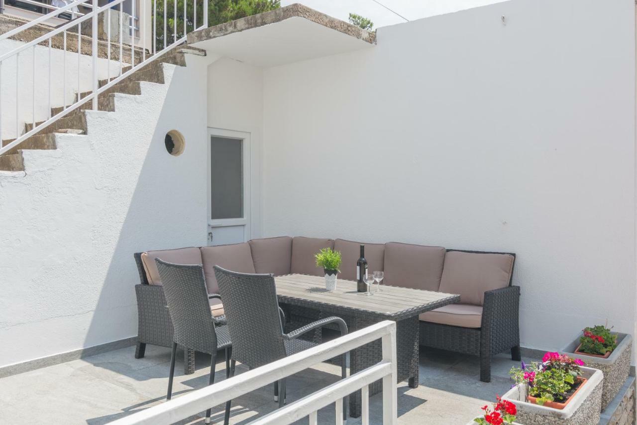 Luxury Apartment Melissa Vodice Exterior photo