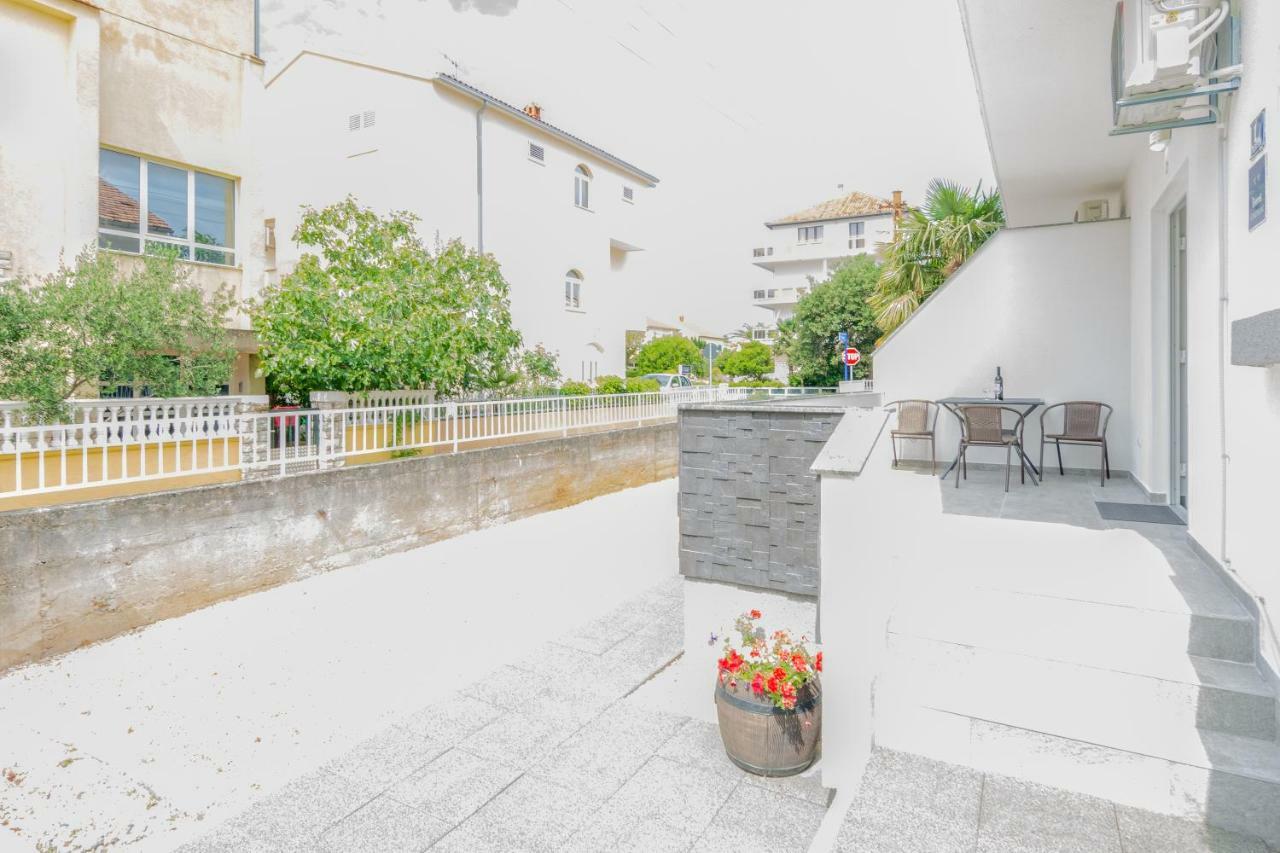 Luxury Apartment Melissa Vodice Exterior photo