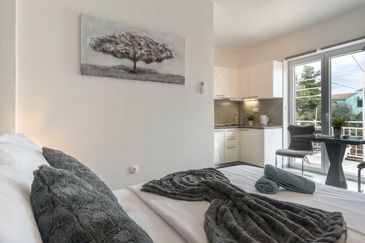 Luxury Apartment Melissa Vodice Exterior photo