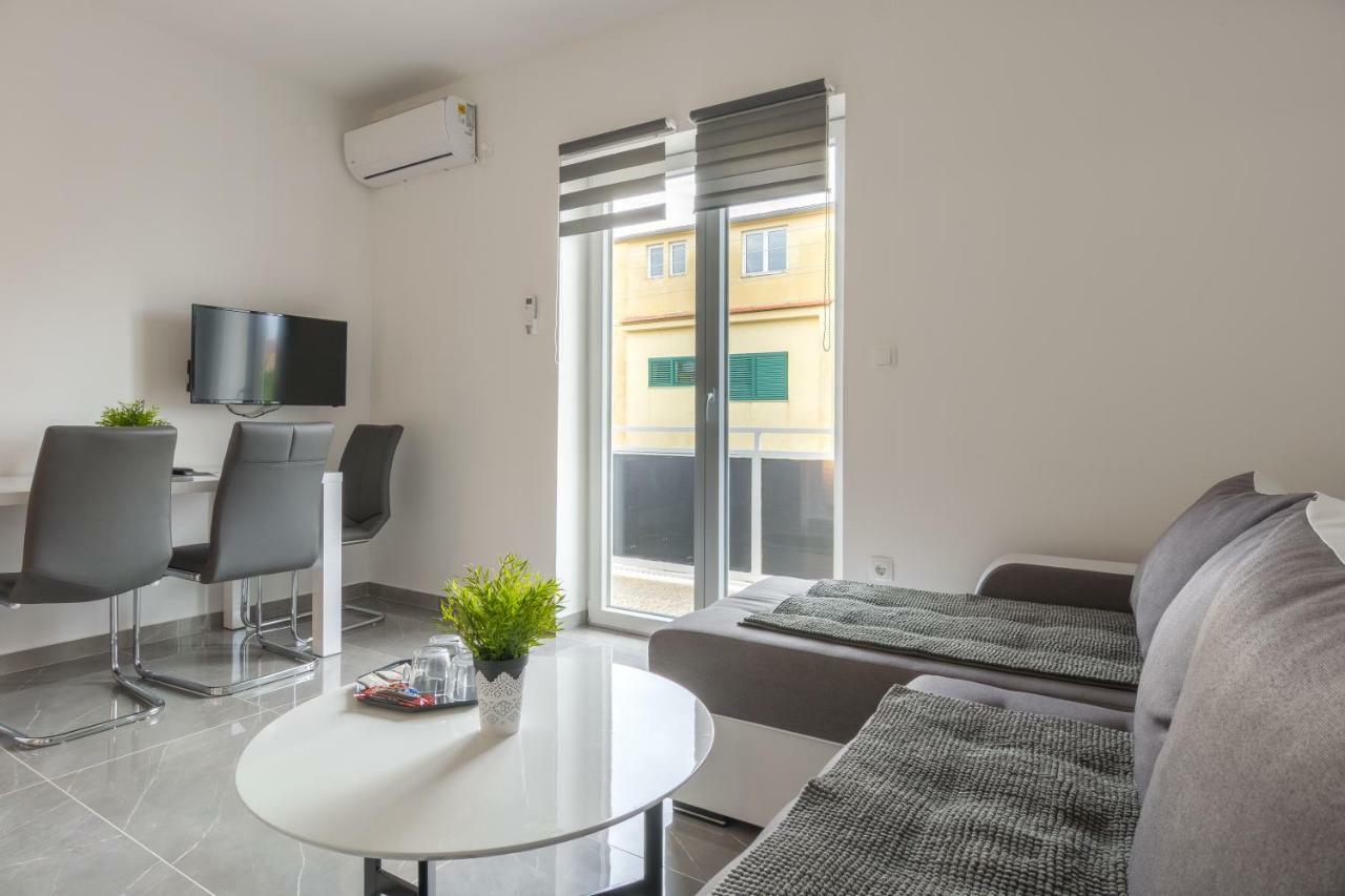 Luxury Apartment Melissa Vodice Exterior photo