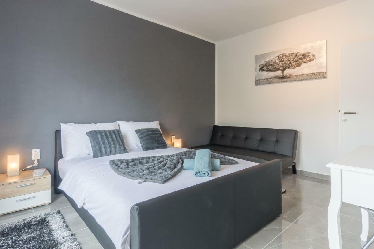 Luxury Apartment Melissa Vodice Exterior photo